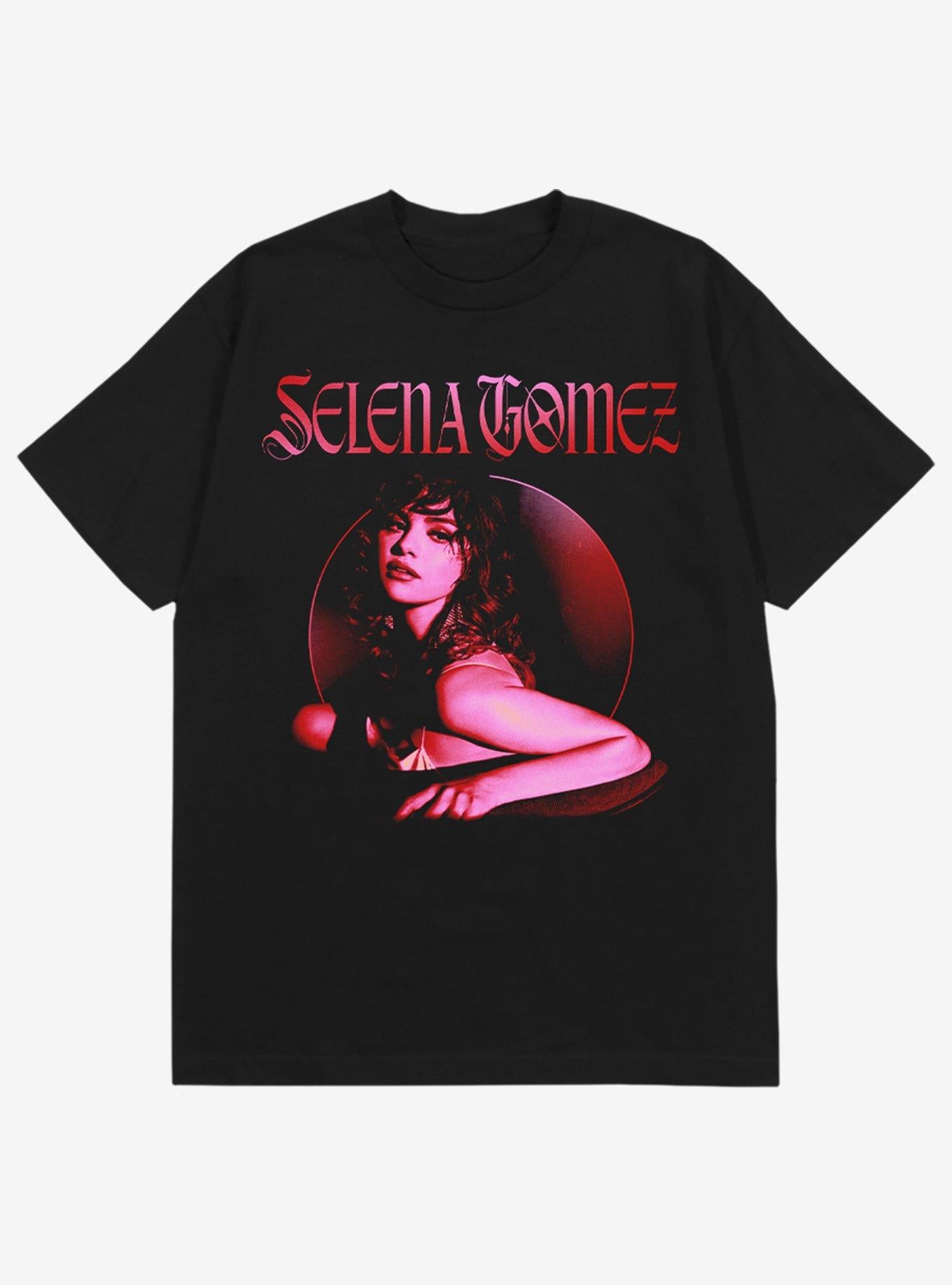 Selena Gomez Red Photo T-Shirt | Premium Unisex T-Shirt, Trending Graphic Tee