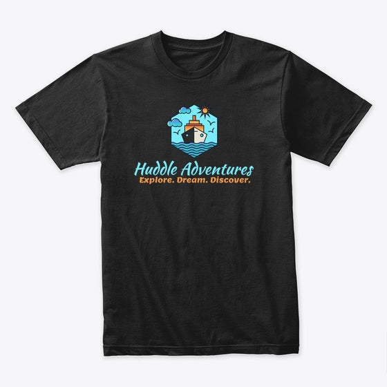 Classic Huddle Logo Graphic T Shirt