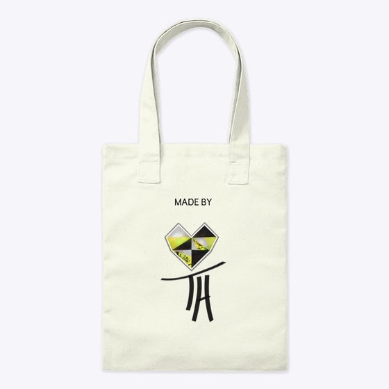 MADE BY TH Logo Swag