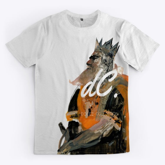 King Me all over | Premium Unisex T-Shirt, Trending Graphic Tee