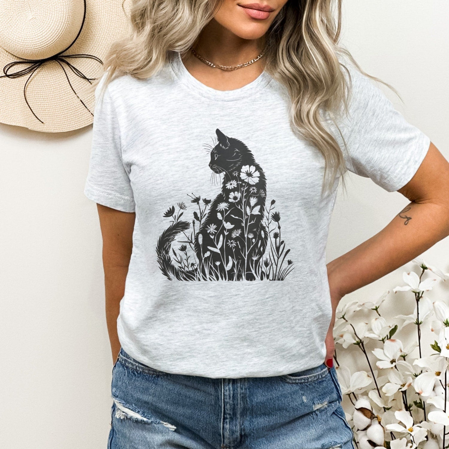 AI Cat Tee, Cat Tee, Pretty Cat T-Shirt, Cat Lover T-Shirt, Cat Lover Gift, Floral T-Shirt, Flower Shirt, Animal Lover T-Shirt, Cat Apparel