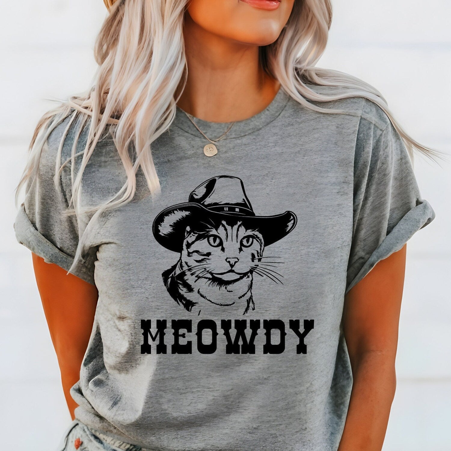 Meowdy Partner Cowboy Cat Shirt, Funny Western T-Shirt for Cat Lovers, Cute Cowgirl Cat Tee Gift