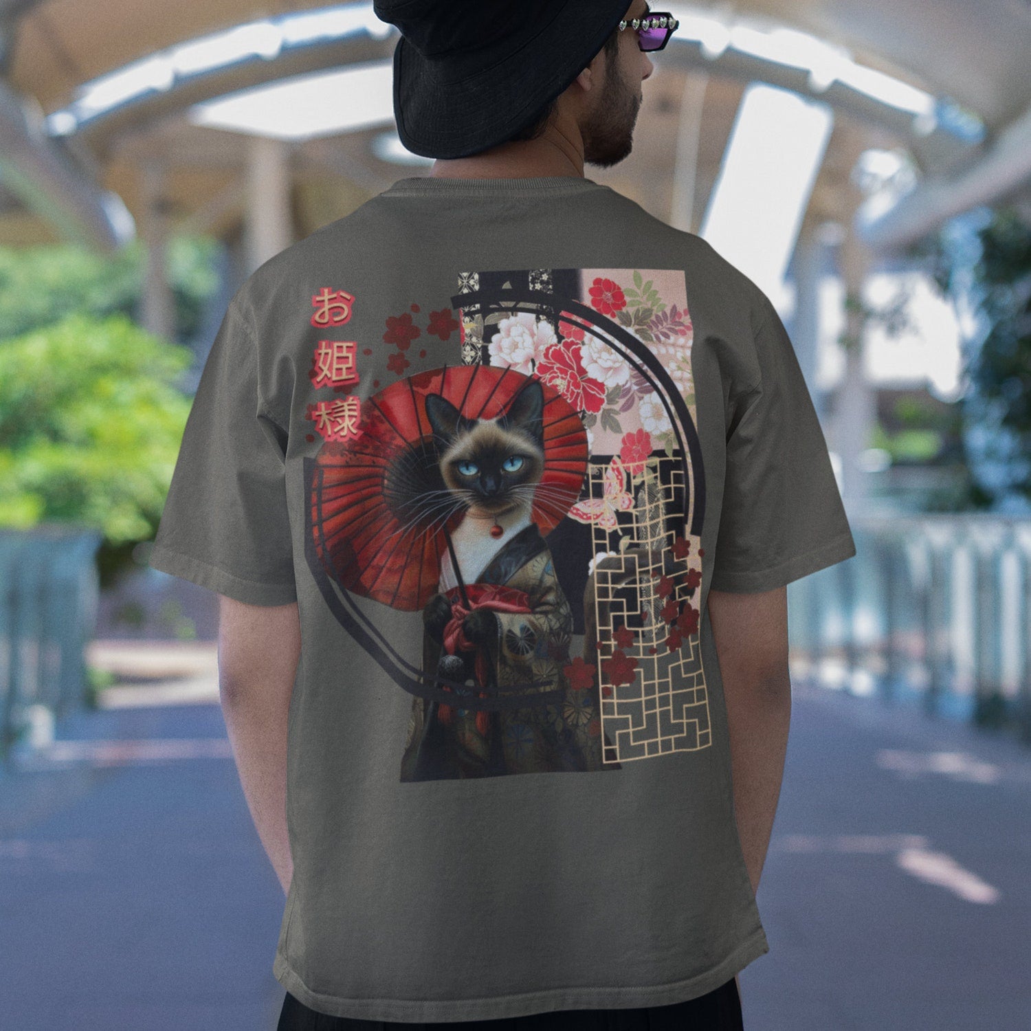 Kawaii Geisha Cat T-Shirt - Japanese Ninja Samurai Kitten Design