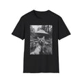 Funny Alien Cat Selfie Halloween T-Shirt - UFO Flying Saucer Cat Graphic Tee