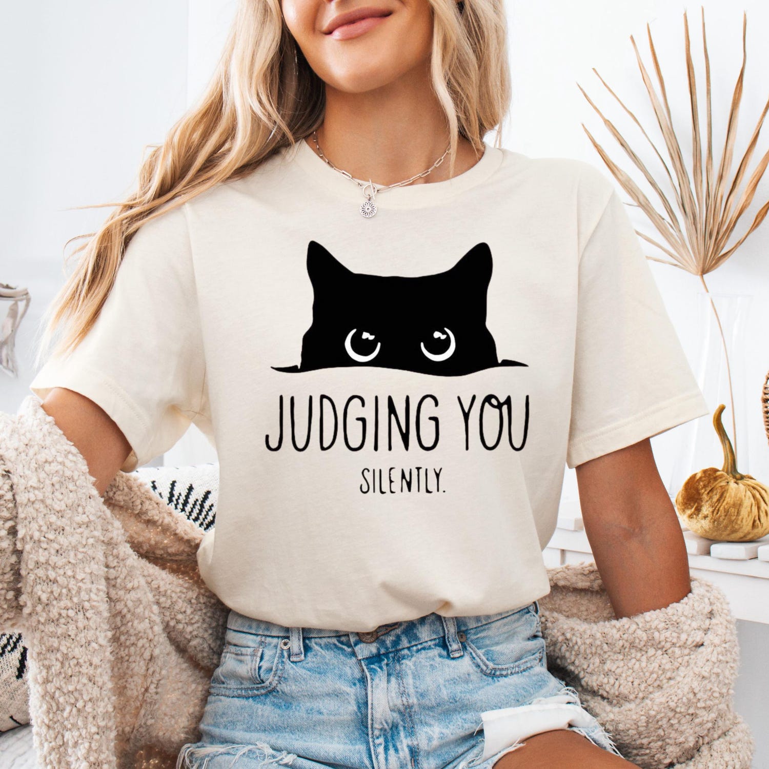 Judging You Silently Shirt - Cat Lover T-shirt, Cat Meme Shirt, Funny Cat Sweatshirt, Cat Mom Shirt, Animal Lover Gift, Pet Mom Shirt