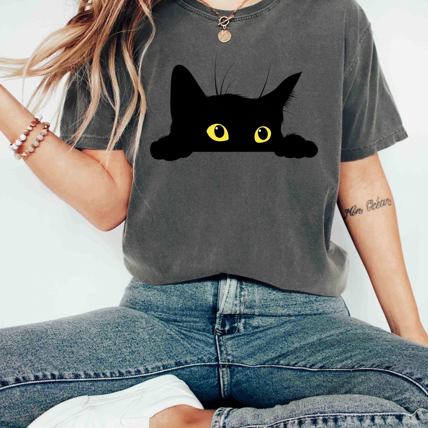 Comfort Colors Shirt Cute Black Cat Shirt Cat Peeking Tee Funny Cat Lover Shirt Cat Graphic Shirt Adorable Cat Gift Casual Pet Lover Outfit