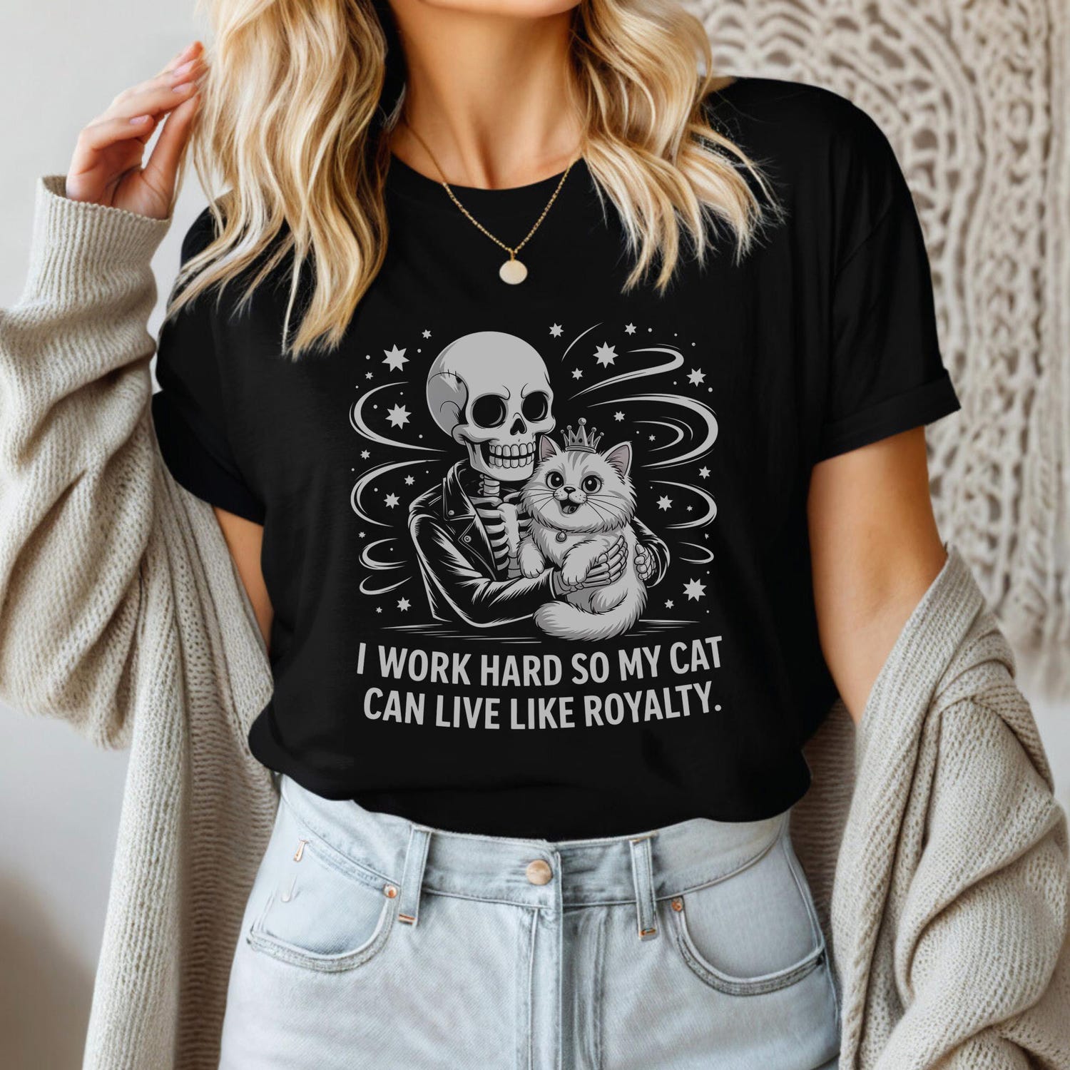Skeleton Cat Lover T-Shirt - 'My Cat Lives Like Royalty' Humor Tee