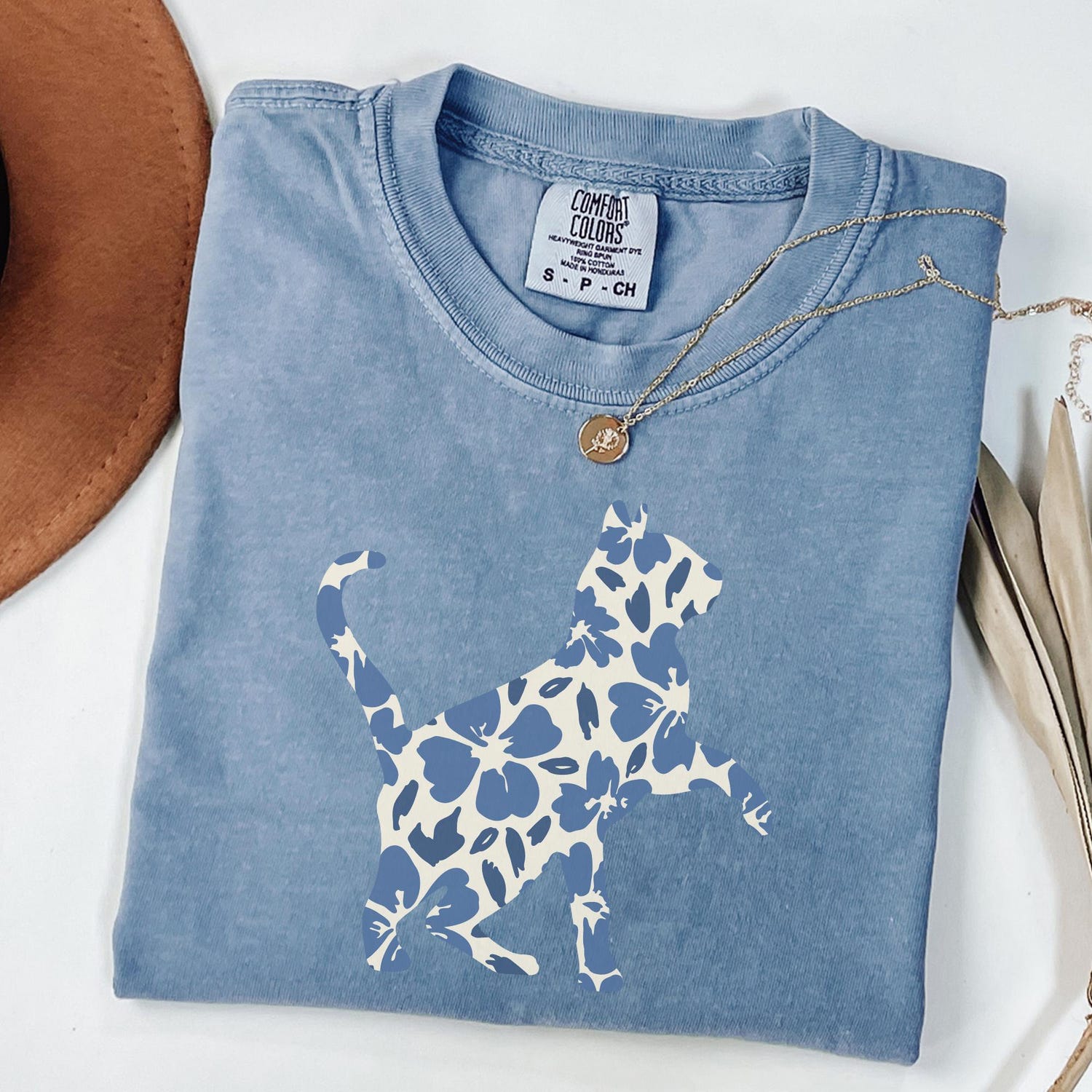 Comfort ColorsÂ® Floral Cat Shirt, Boho Cat Mom Tee, Cute Animal Lover Gift Shirt for Cat Lovers