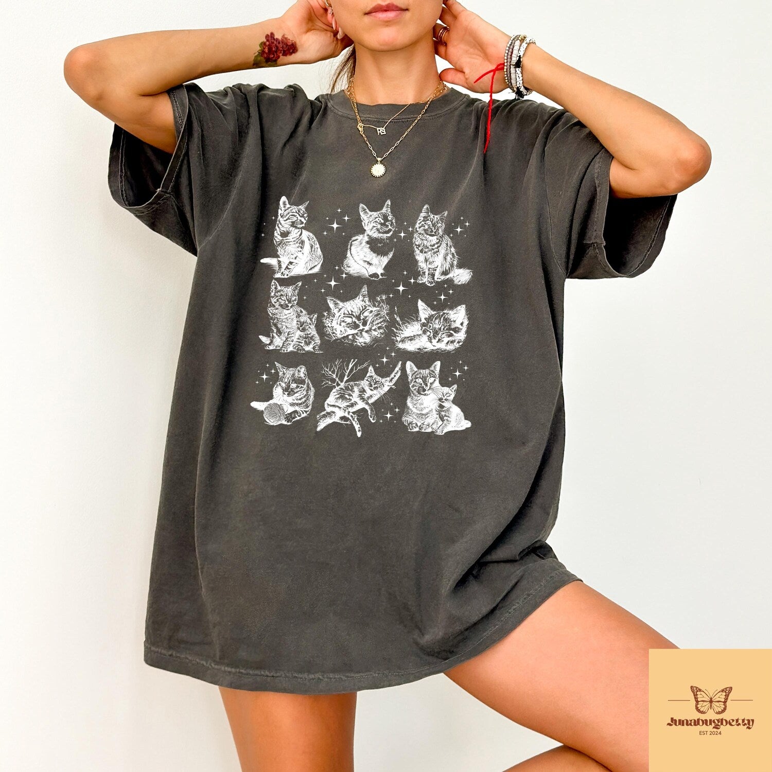 Aesthetic Cats Shirt, Faded Retro Cat Tshirt, Comfort Cat Crewneck, Cat Lover Gift, Funny Graphic Cat Tee, Preppy Cat Mom Sweatshirt