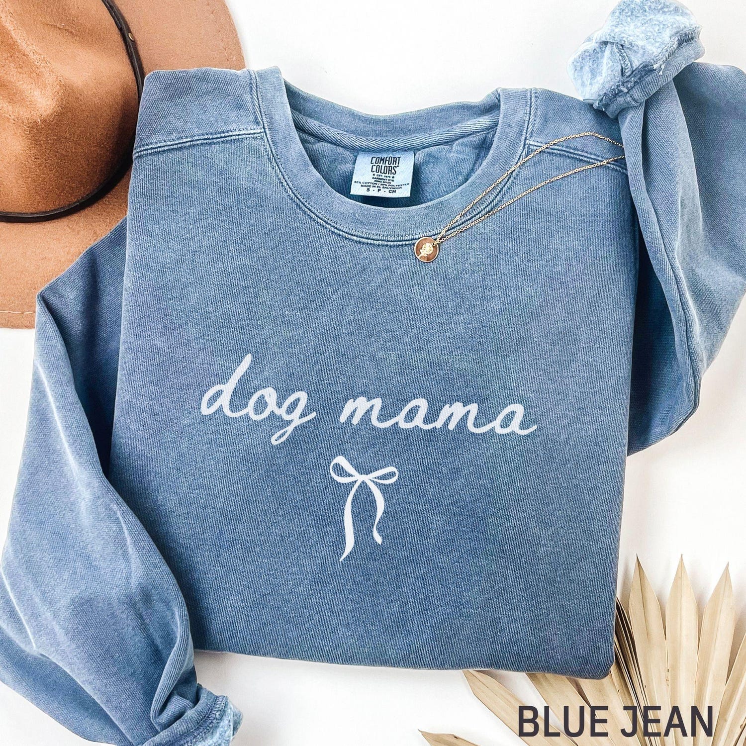 Comfort Colors Dog Mama Sweatshirt, Coquette Bow Dog Mom Gifts, Dog Owner Outfit, Dog Mama Clothings, Mom Birthday Gift, Cute Dog Lover Gift