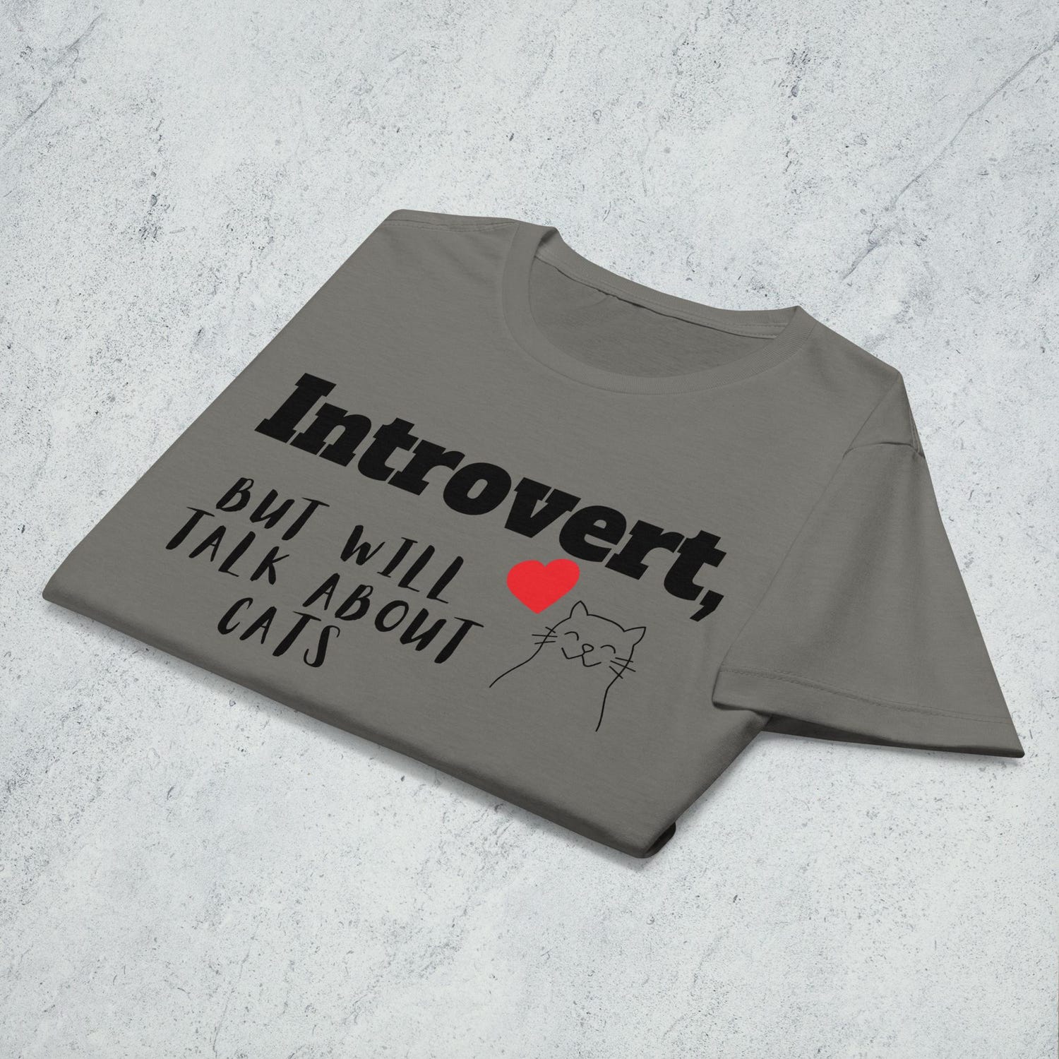 Introvert Cat Lover T-Shirt â Minimalist Cute Cat Design for Introverts
