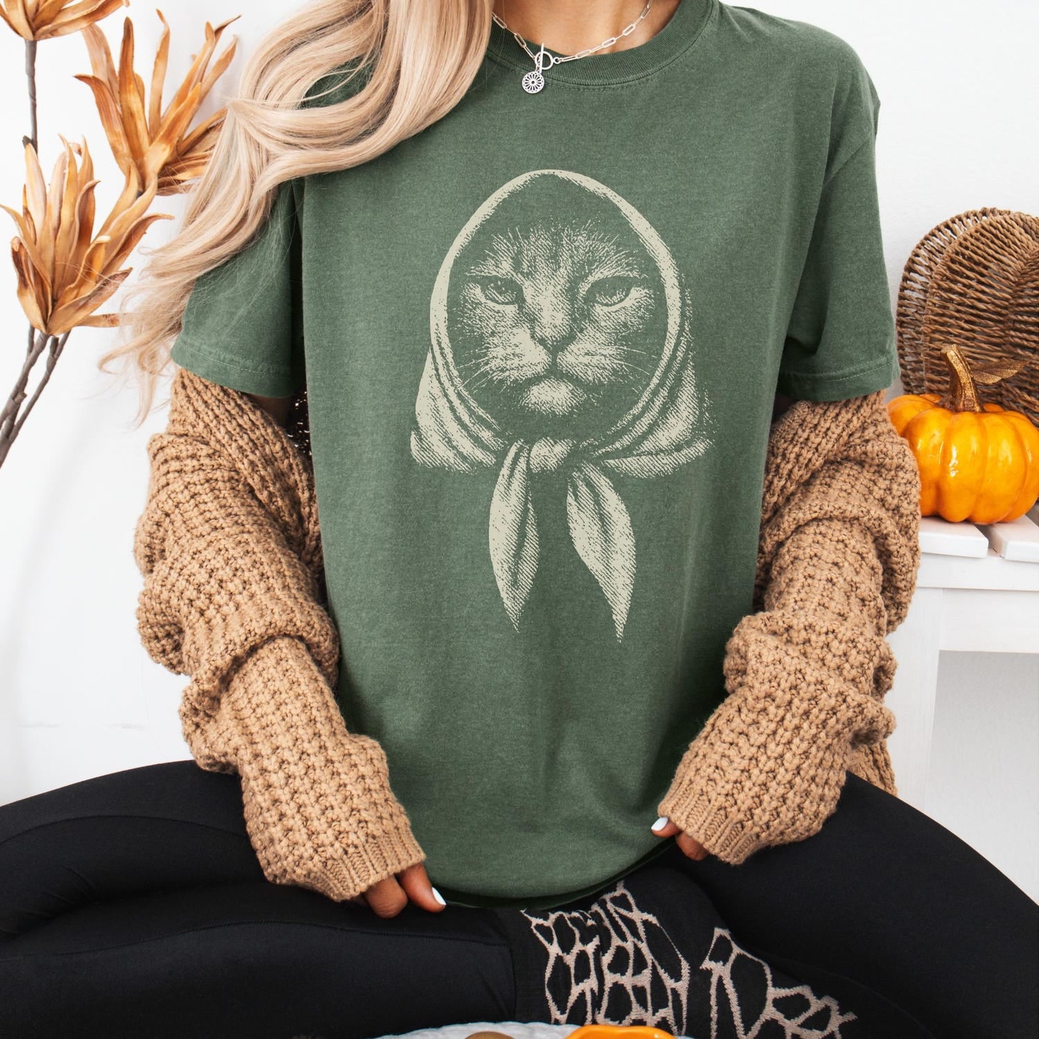 Babushka Cat Lover T-Shirt, Artistic Cat Lady Vintage Tee