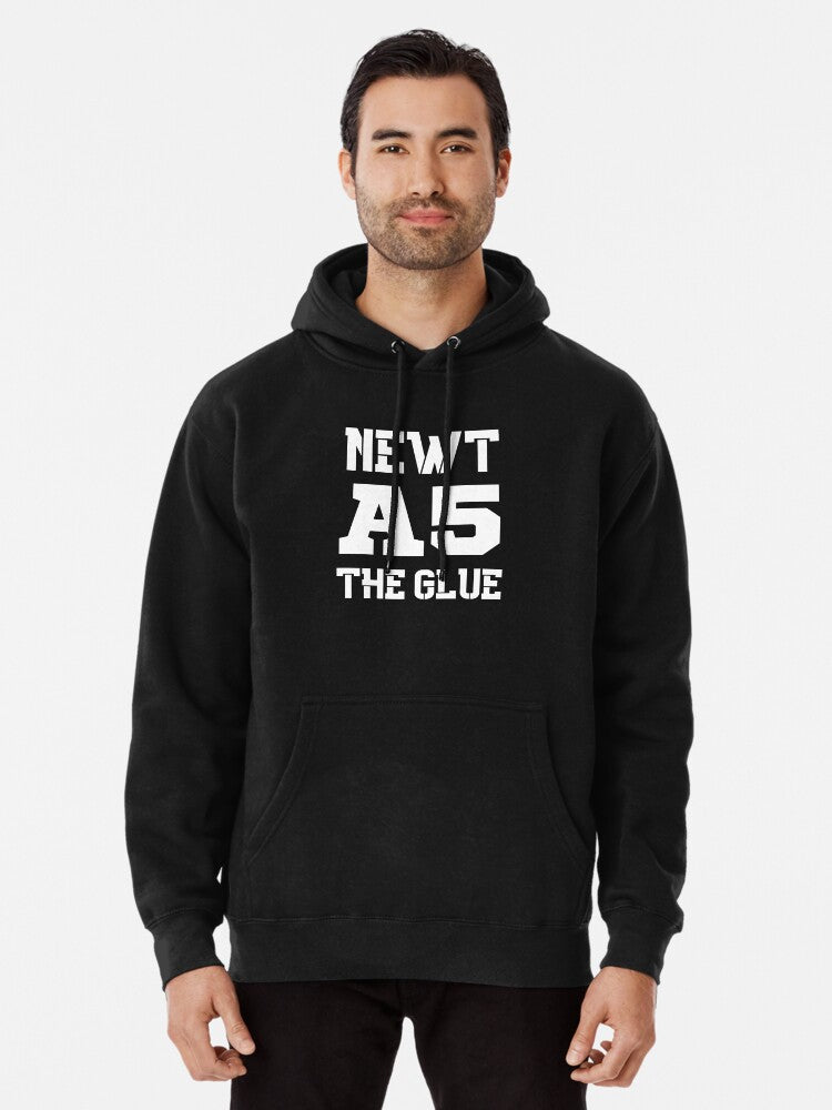 Newt A5 - The Glue Pullover Hoodie cozy fleece, perfect for layering