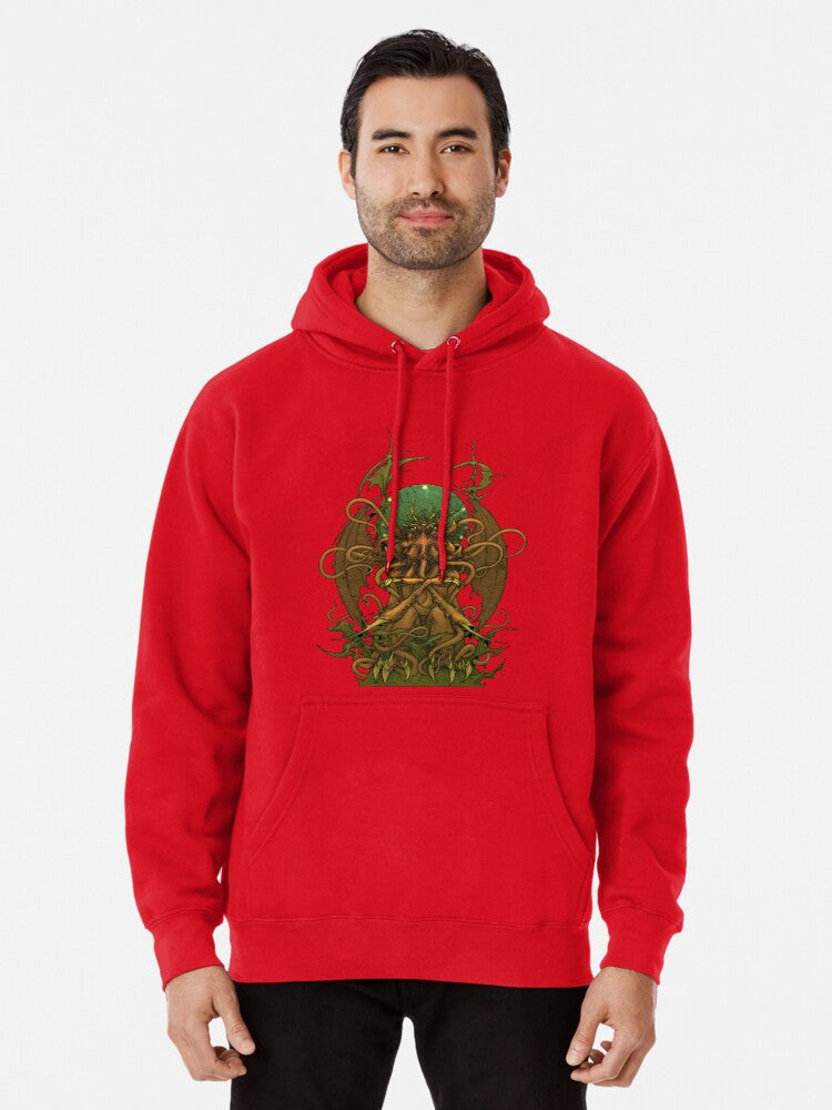 The Great Cthulhu by Tom Brown Pullover Hoodie vintage style, great gift idea